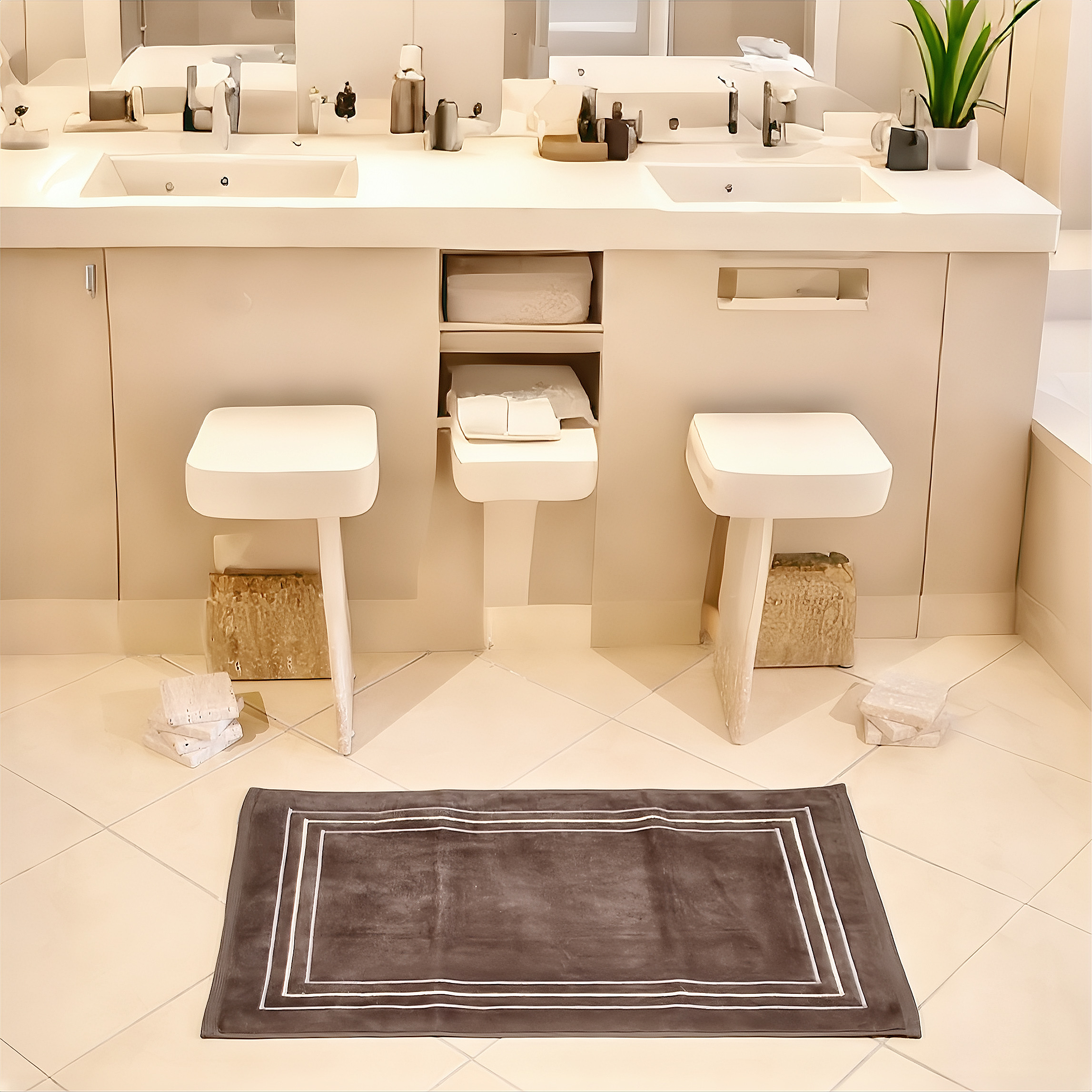 Tapis de Bain Gris Élégant