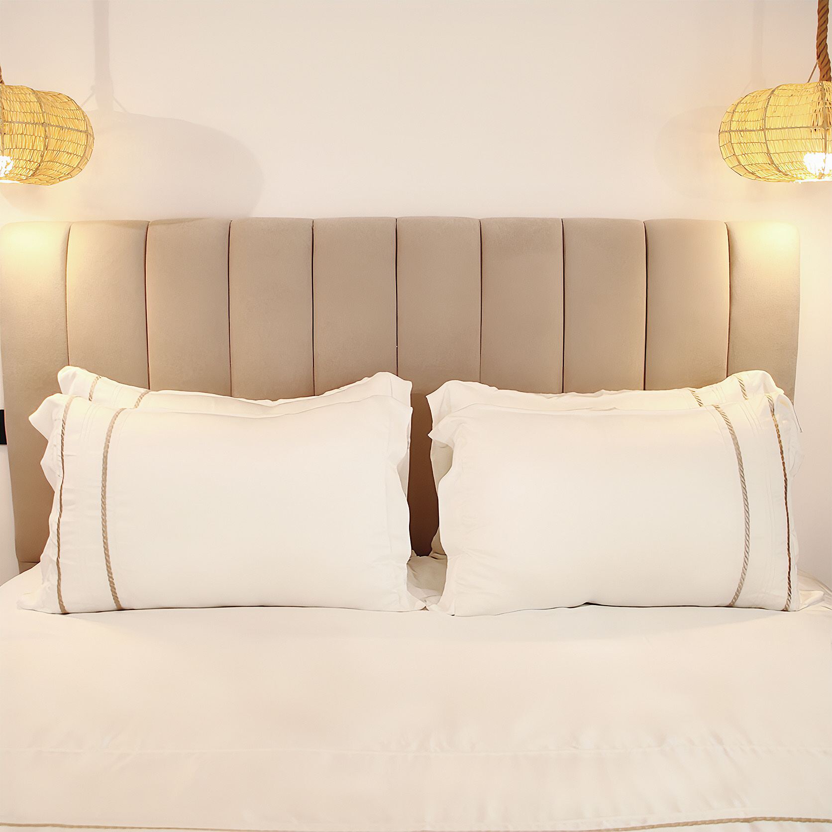 Aura Soie Brodé– Qualité Premium